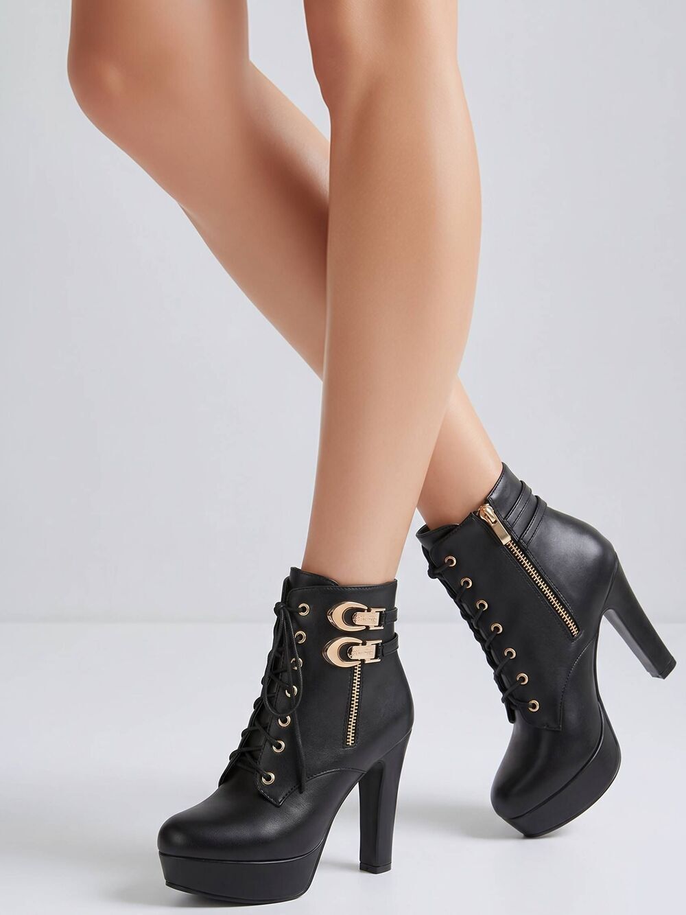🩵NWOB Black Zipper & Lace Platform Ankle Boot Shoes Size 8